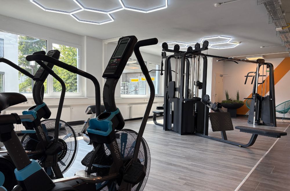 fitplus_Fitnessstudio Kirchzarten Cardiotraining_1